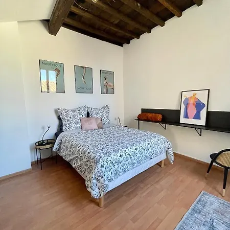アパート Duplex De Charme 80m2 Au Coeur D'arles, 2 アルル